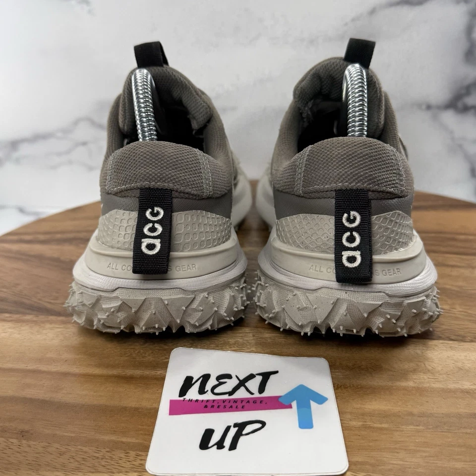 Men’s 7.5-Nike ACG Mountain Fly 2 Grey Trail Running Hiking Shoes DV7903 003 nby - Image 4 of 4