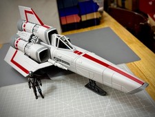 BSG 1978 Colonial Viper MK I (21 in. PLAYSET GRAY/RED)