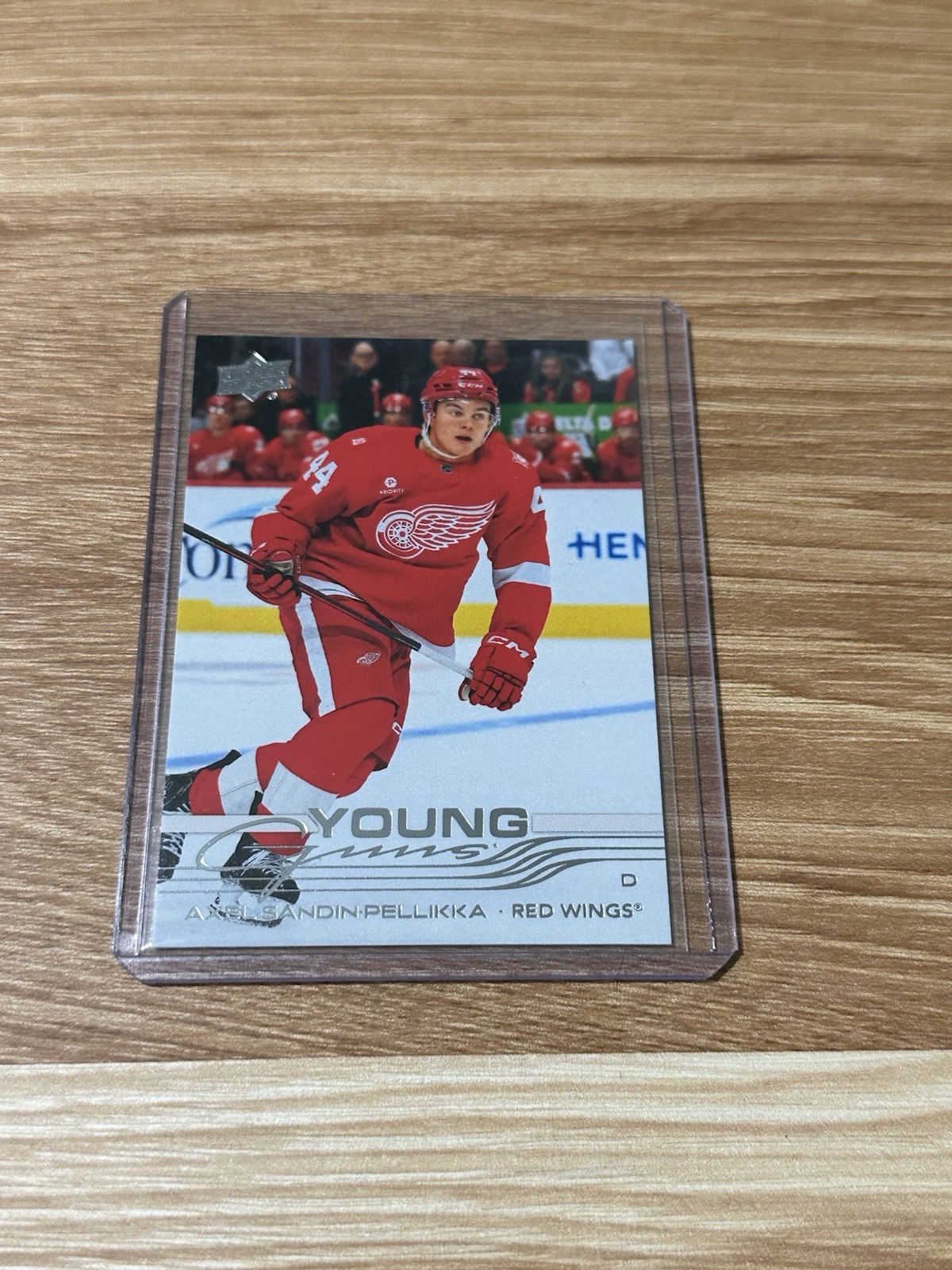 2025-26 Upper Deck Series 2 - Young Guns Axel Sandin Pellikka #484 (RC)