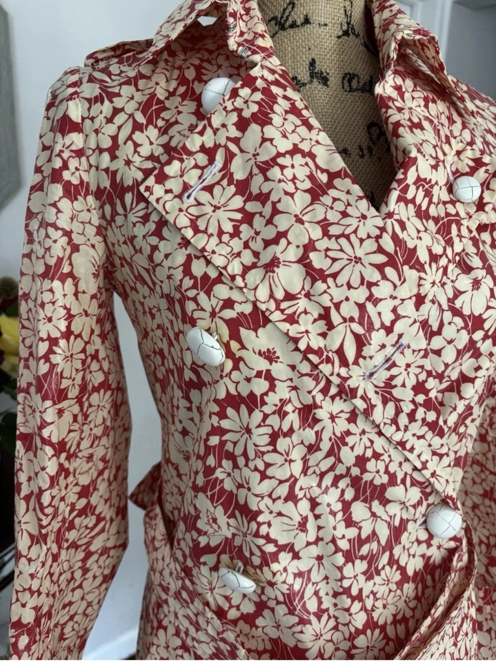 RAIR Burberry Abrigo-Vestido Estampado Floral Doble Botonadura Cinturón 4 Auténtico Foto 4 de 4