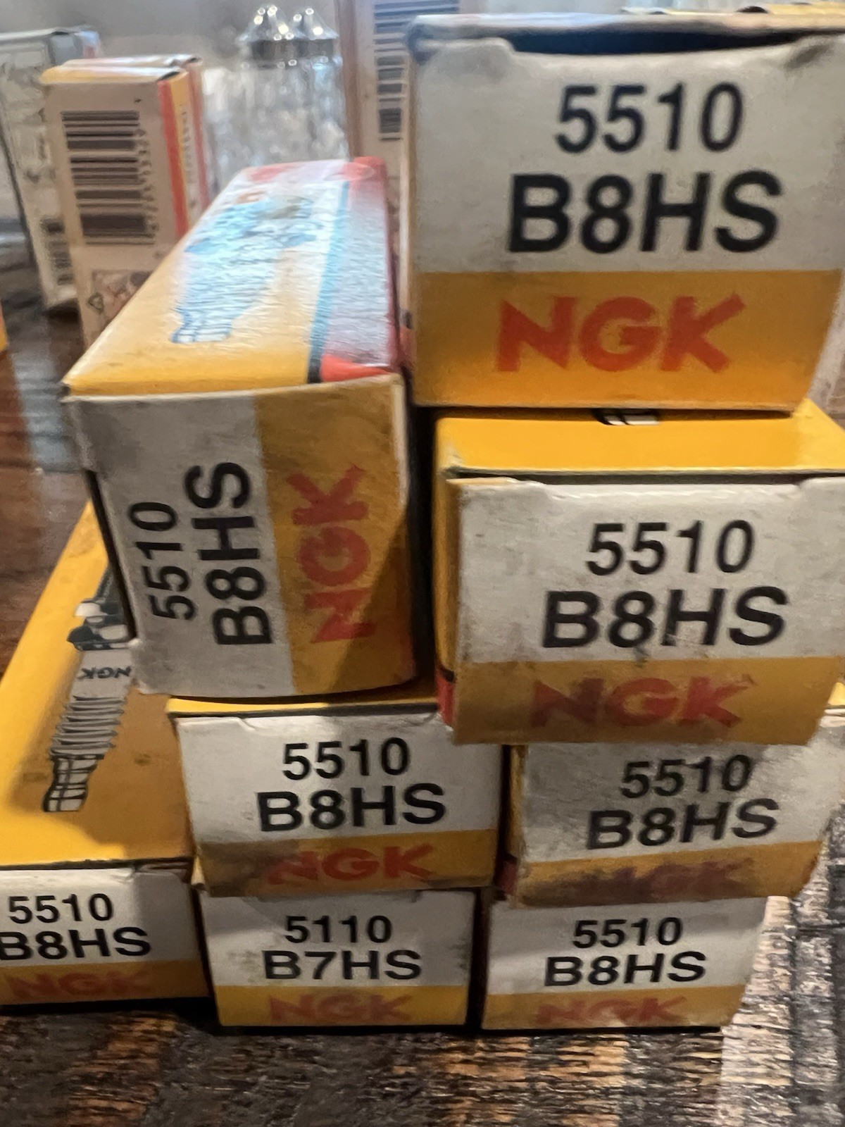 NOS NGK  B8HS 5510 SPARK PLUG