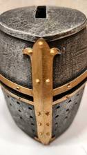 HEAUME TEMPLIER TIRELIRE MEDIEVALE/CASQUE MOYEN AGE