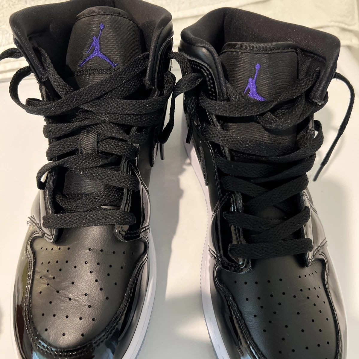 Jordan 1 Retro Mid Dark Concord for Sale | Authenticity Guaranteed