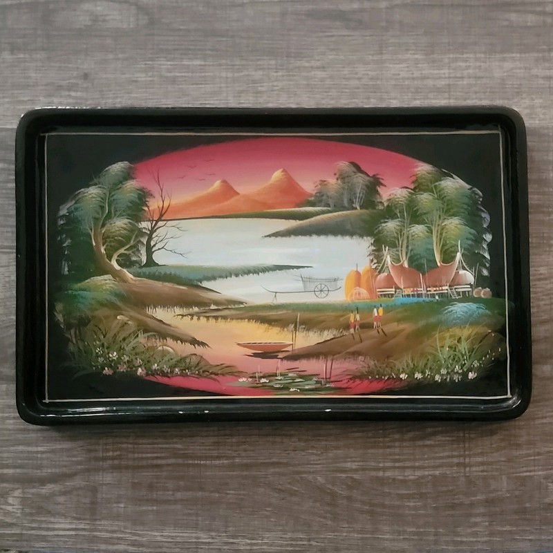 Vintage Japan Black Laquered Serving Tray. 8' x 13' Beautiful Orient Art