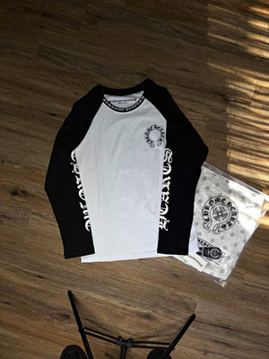 Chrome Hearts Men s T-Shirt Size M