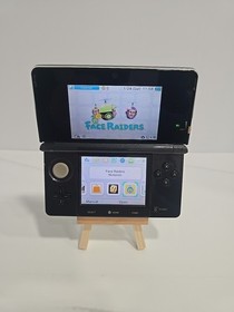 Legend of Zelda 25th Anniversary Nintendo 3DS CTR-001 Handheld Console + 3 Games