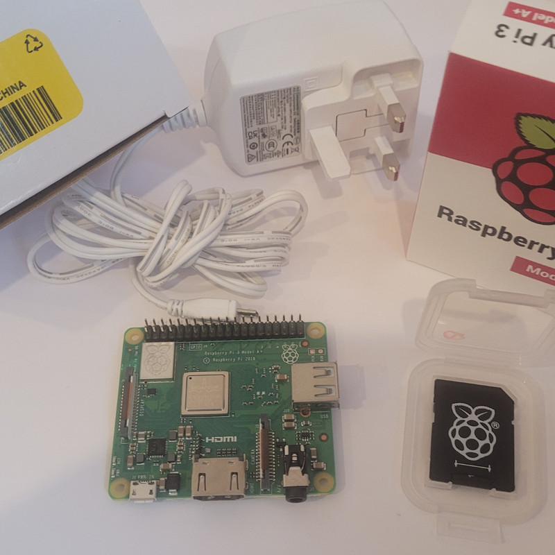 Raspberry Pi Model A+ Starter Kit – Ready to Use – PSU + SD Card – NOS