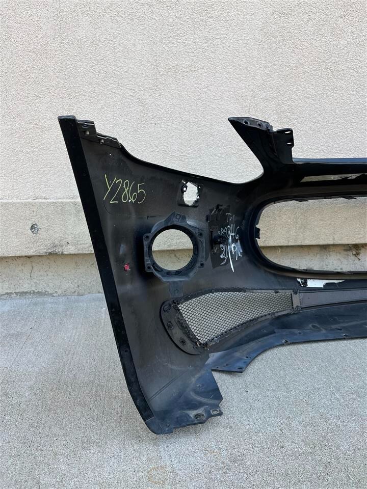 2008-2011 08 09 10 11 Maserati Gran Turismo Front Bumper OEM 080055600