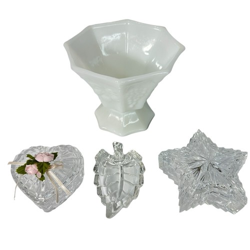 Set Vintage Stern Herz Blattform Kristall Glas Schmuck Süßigkeiten Schmuckkästchen Schale Schüssel - Bild 1 von 9