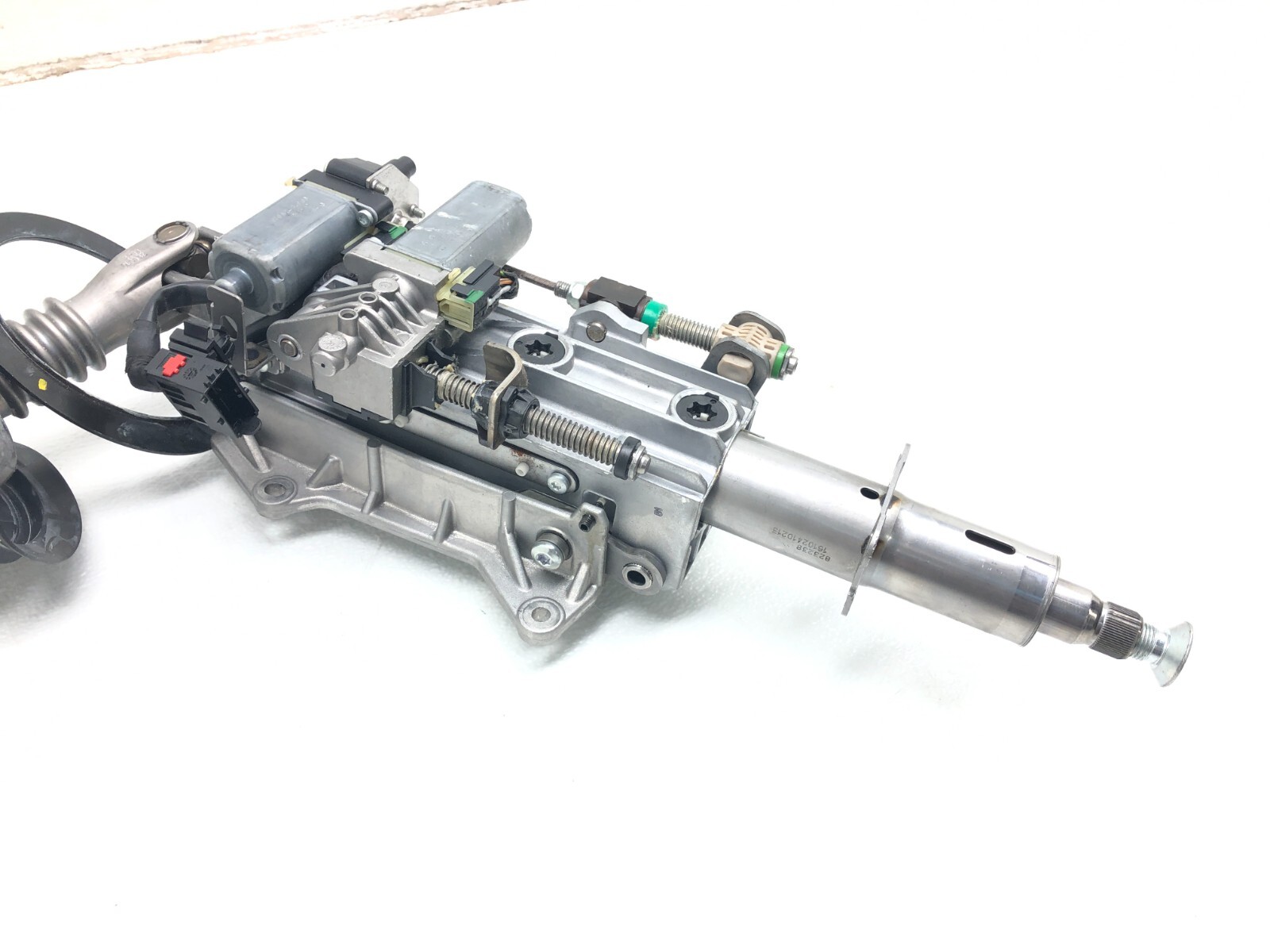 2017-2020 MASERATI LEVANTE FRONT POWER TILT STEERING COLUMN W/ SHAFT OEM.