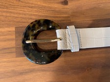 BANANA REPUBLIC Embossed Synthetic Leather Ivory Cream Belt Brown Buckle SMALL