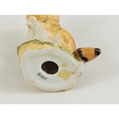 Mini Cute Raccoon Figurine Porcelain #9988 Year 90's Home Decor 2 1/2" Vintage - 第 10/11 張圖片