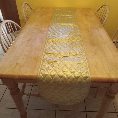Christmas Reversable Table Runner Quilted Silver & Gold 87" - Picture 5 of 5