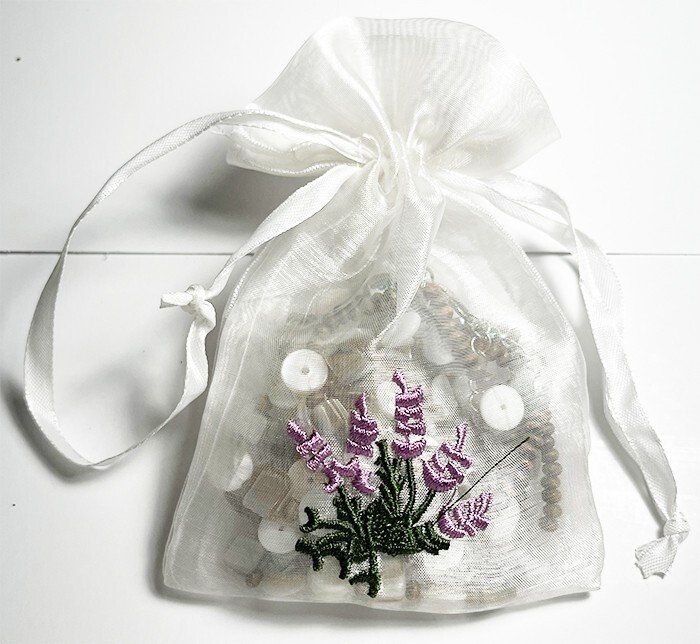 Shell Button & Geometric Shaped Bead Necklace Nat… - image 2