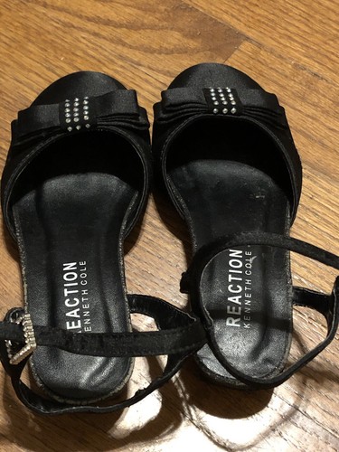 Kenneth Cole Reaction Girls Sweet Gem Black Dress Shoes Flats - Sz 9.5 Toddler. - Picture 3 of 11