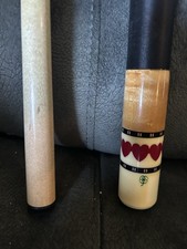 McDermott e-G7 Heart Cue Pool Cue