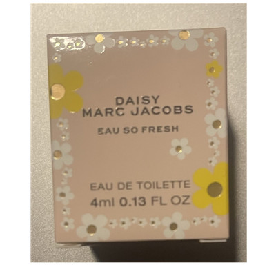 Authentic Marc Jacobs Daisy Eau So Fresh EDT Spray Sample 0.13 fl oz  DABBER