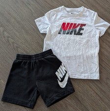 NIKE Boys Size 4T Shirt And Shorts Outfit Set EUC
