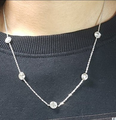 Halskette 14 kt Gold 5 kt im Labor gezüchteter Diamant Meterware 5 Steine Einfassung