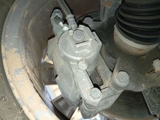 BREMSSATTEL VORN RECHTS / 2650046 FÜR RENAULT CAPTUR II HF_ E-TECH 160