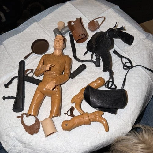 Vintage Johnny West Movable Cowboy Accessories Marx Damage