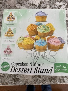 Wilton Cupcakes N More Dessert Stand Holds 13 Cupcakes Tiered Display Party