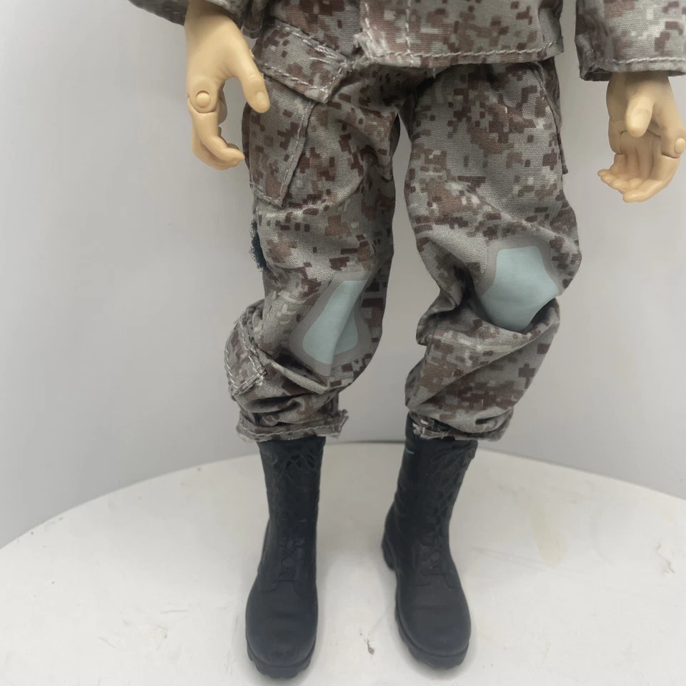 G.I. Figura de acción Joe 12" 1996 Hasbro con uniforme clásico vintage - seminuevo Foto 4 de 4