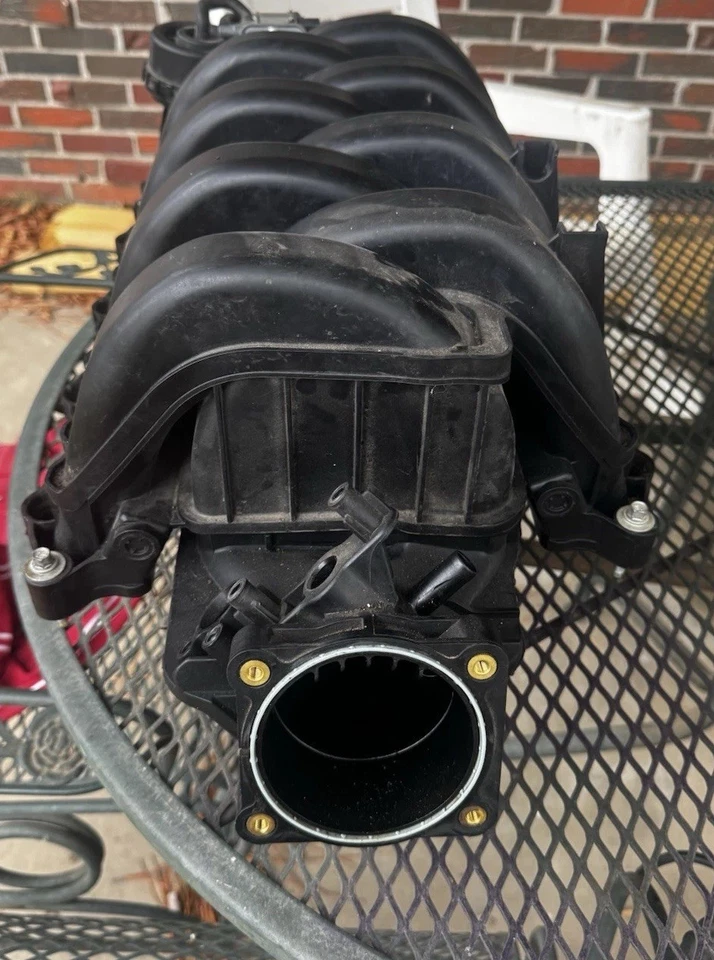 Colector de admisión original Ford F150 5,0 L Coyote 2015-2017 OEM Foto 2 de 4