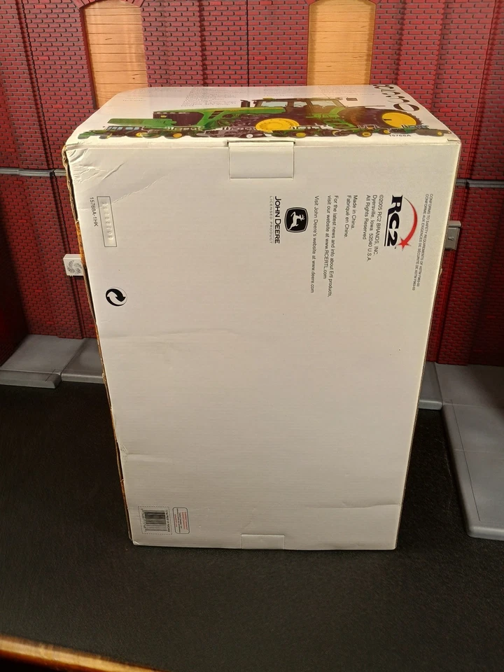 2005 John Deere Waterloo Collector 1/43 Gold 4010 1/16 8530 Tractor Ertl Britain - Image 3 of 4