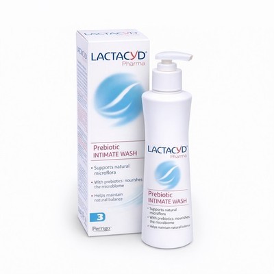 Lactacyd Pharma intimate area cleanser with prebiotics, daily use 250 ml