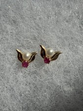14k gold butterfly stud earrings