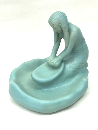 Van Briggle Art Pottery Indian Maiden Grinding Corn Vintage Figurine Turquoise