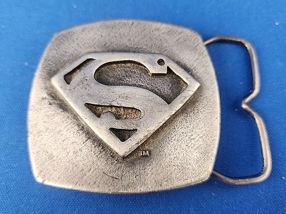 Superman C-84 Brass Buckle 1975 National Periodical  display picture 2