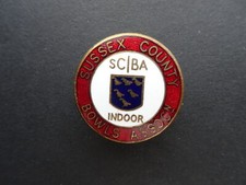 LBB048 GB  Sussex County Vintage Lawn Bowls Association Enamel Badge