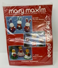Mary Maxim Needlecraft Kit Bears On Bells 37364 Makes 9 Christmas Ornaments