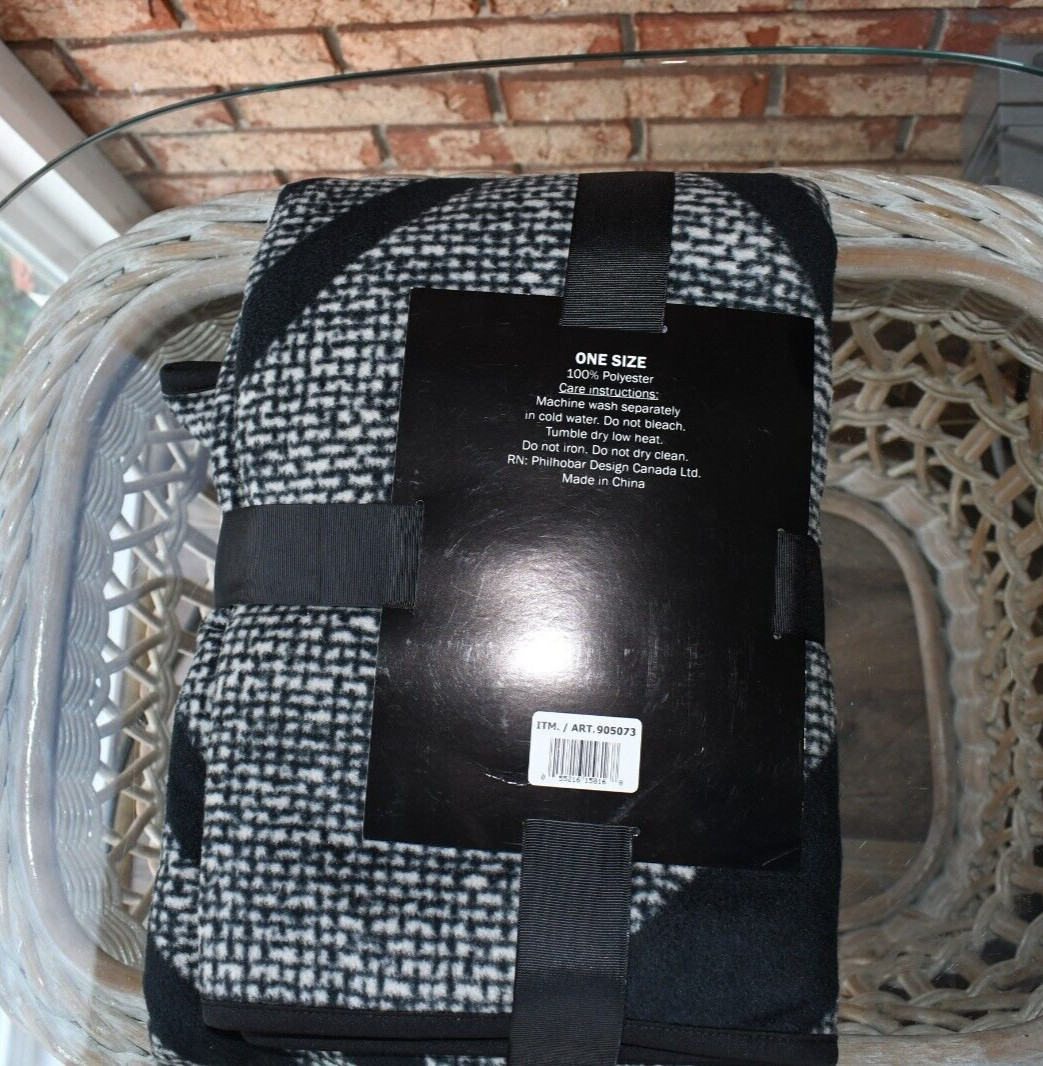 Ike Behar Multicolored Reversible Wrap NWT