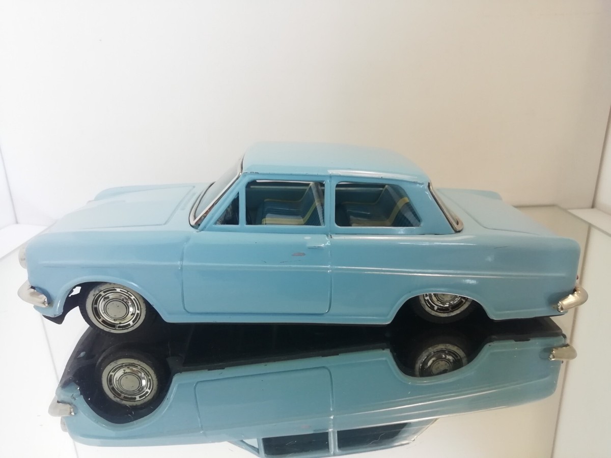 Bandai Opel Kadett Tin Tinplate Tin Toys Friction Made in