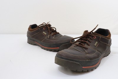 clarks mens gore tex shoes