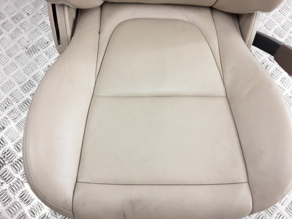 Jaguar XJ X350 2005 LHD front right passenger leather seat