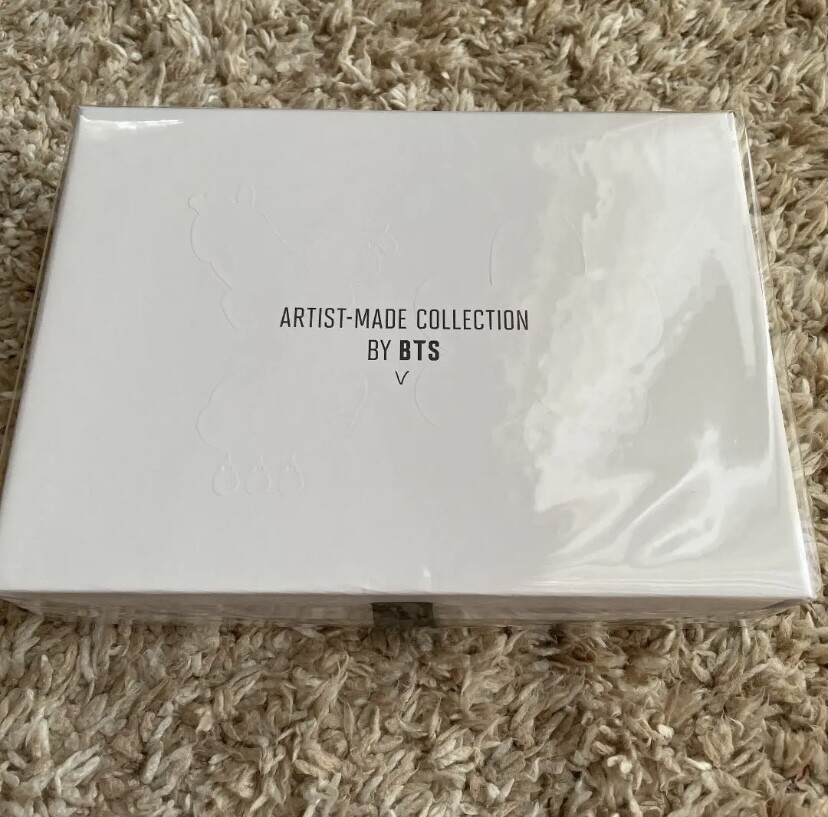 BTS ARTIST MADE COLLECTION V Face Brooch Set Taehyung 5.5cm KPOP with