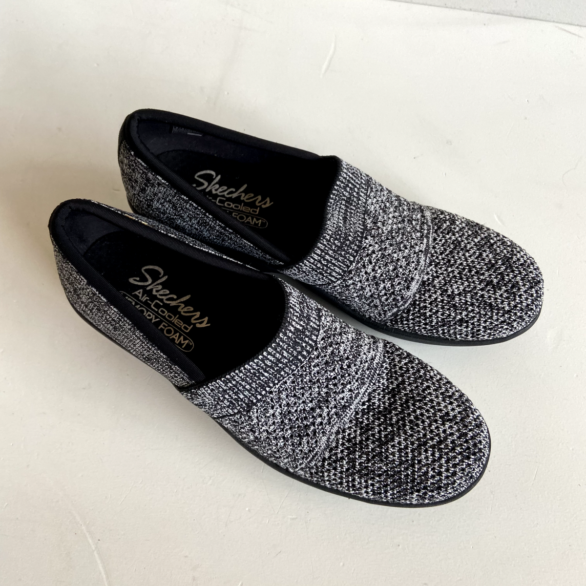 Skechers Clogs Womens Size Pier Lite Wedge Walking Shoes Black White  158410