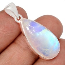 Natural Rainbow Moonstone - India 925 Sterling Silver Pendants Jewelry CP73670