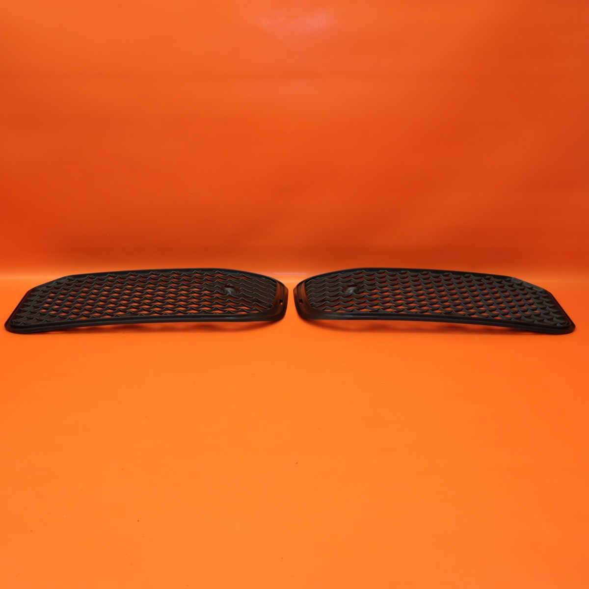 MERCEDES BENZ G63 BRABUS GRILLE RIGHT LEFT 2019-2022 2023 2024 464-234-822 OEM