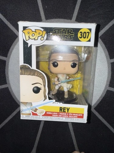 Funko Pop! Star Wars the Rise of Skywalker Rey #307 Vinyl Figure