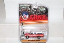 GREENLIGHT FDNY 1991 Chevrolet Suburban Fire Dept. City of New York Battalion 35