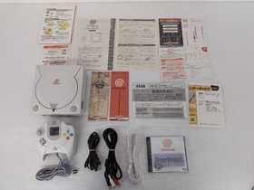 Dreamcast Console (HKT-5000 / Model HKT-3000) DreamCast JP GAME. 9000025829113