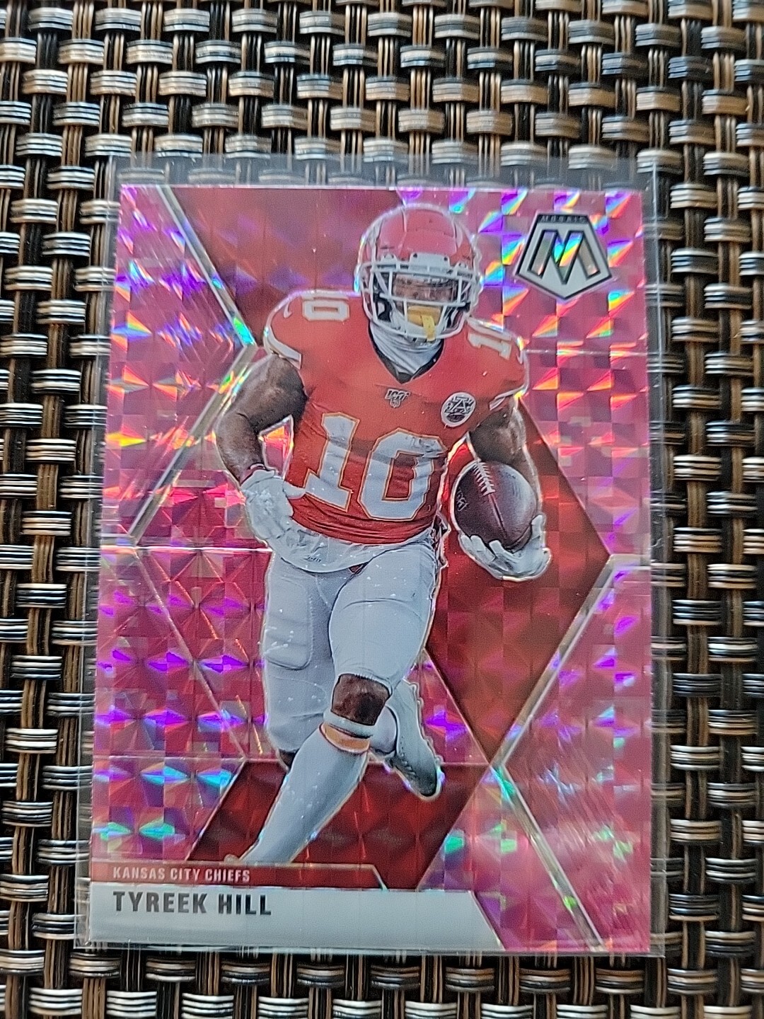 TYREEK HILL 2020 Panini Mosaic Pink Camo Prizm #5 Chiefs