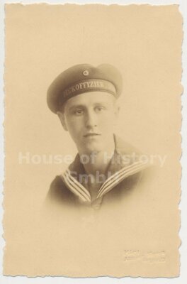 120040, Portrait Photo CDV, Sailor with the Cap Band ''Deck Officer School''