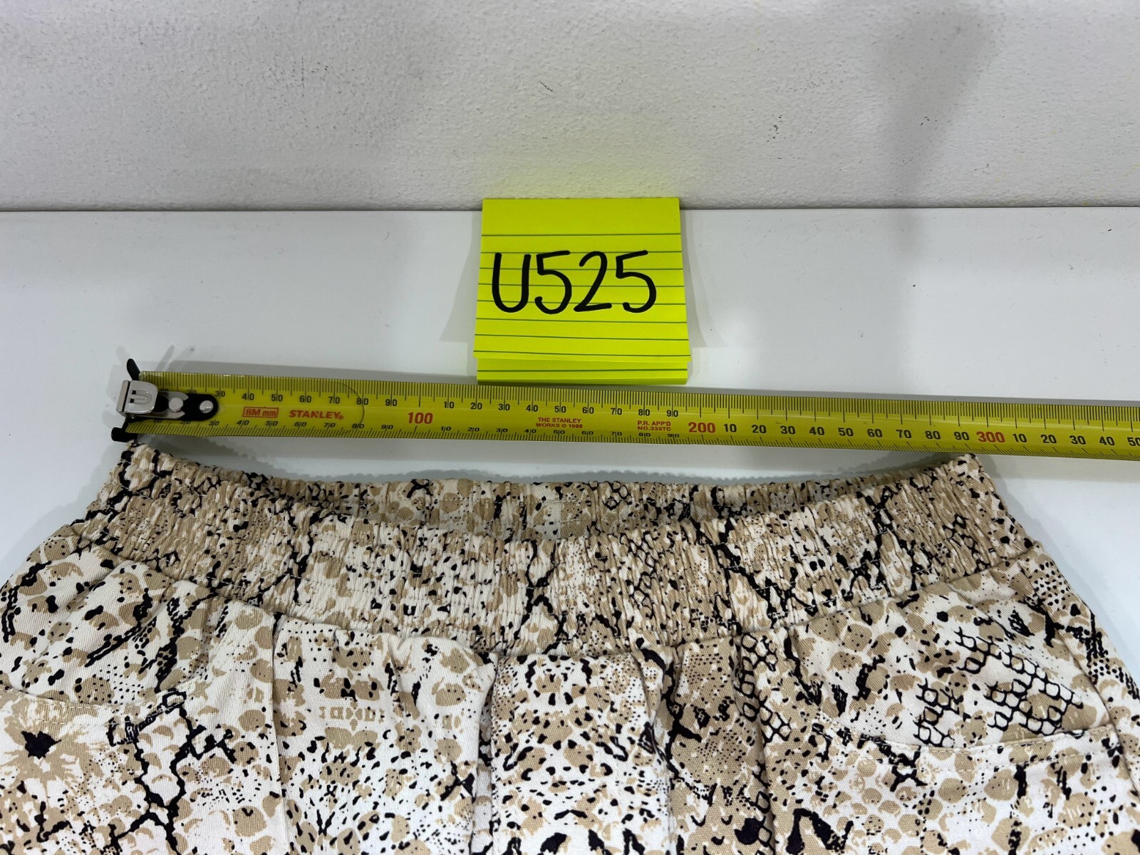 Spell Women's Snakeskin Python Print Pants Size 10 - image 7