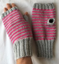 HAND STULPEN MÄDCHEN ROSA GR.7 PULSWÄRMER WOLLE SELBSTGESTRICKT